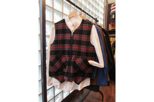 サンカのダウンベスト