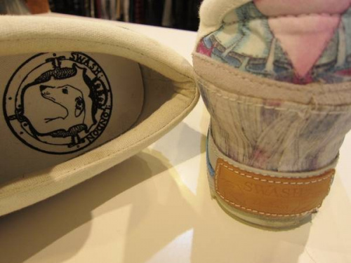 シューズ・バッグのスニーカー