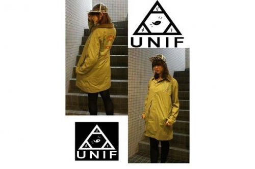 レディースのトップス