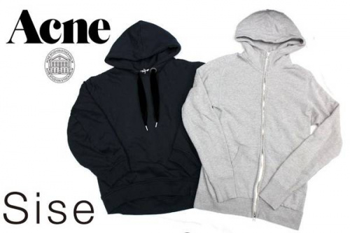パーカーのAcne
