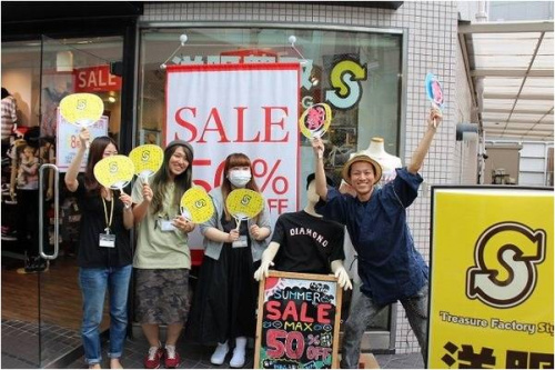 祭りの阿波踊り