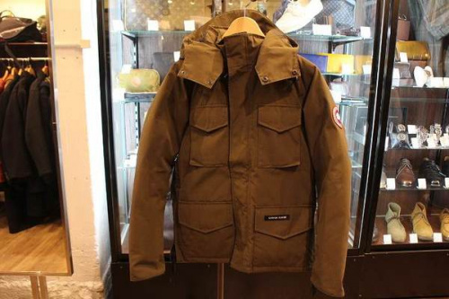 カナダグースのかなだぐーす