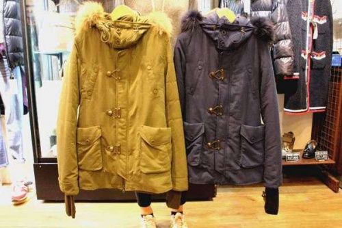 ミリタリーのＳＬＹ