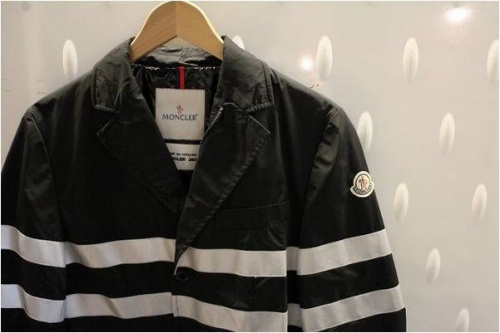 MONCLERのcomme des garcons