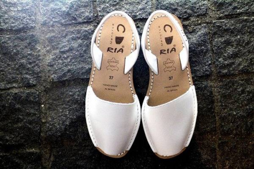 レディースのRIA