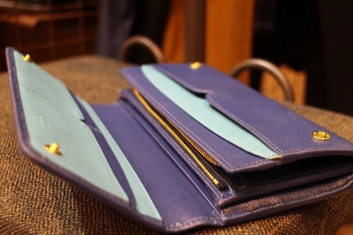 プラダの下北沢