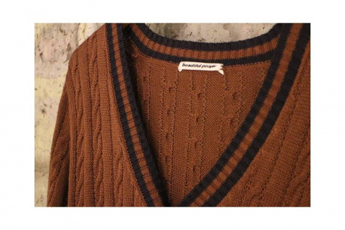 ビィーティフルピープル ビィーティフルピープルのsacai