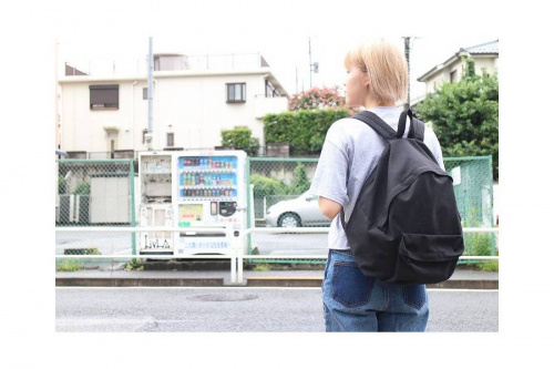 下北沢のギャルソン