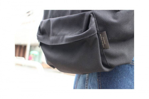 ギャルソンのコムデギャルソンオムプリュス