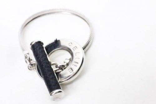 アクセサリーの下北沢