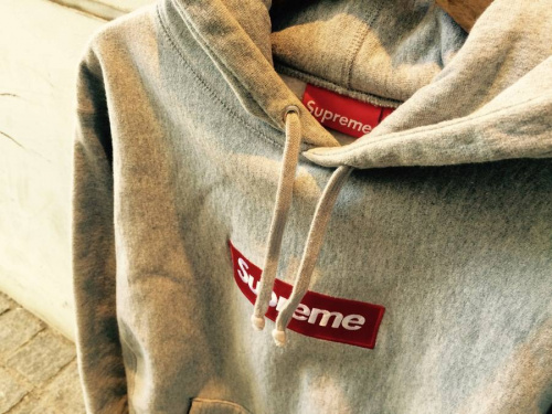 ボックスロゴの買取