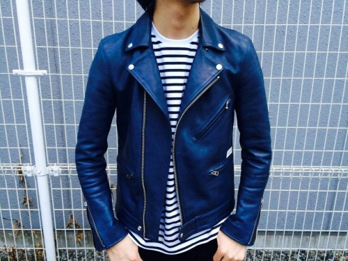 レザーのライダース