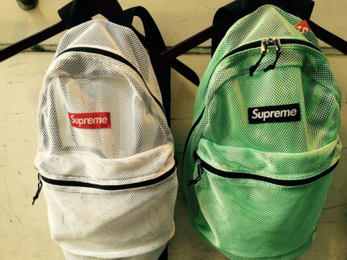 キャップのバッグ