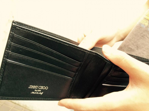 ジミーチュウの財布