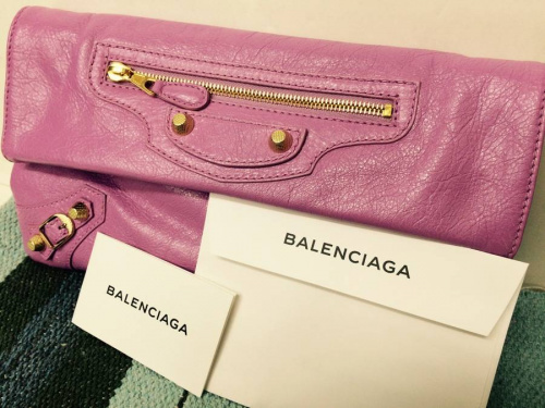 バレンシアガのトートバッグ