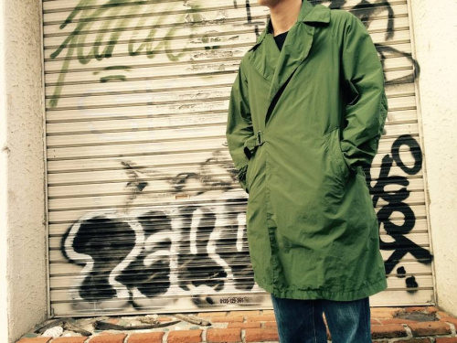 タイプライタータイロッケンコートのCOMOLI