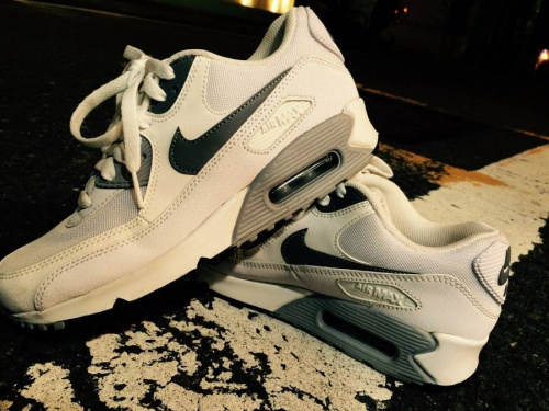 エックスガールのスニーカー