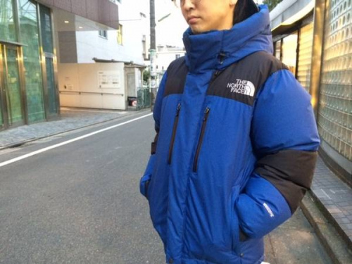 ダウンジャケットのバルトロ