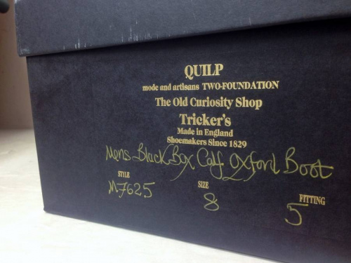 古着のシューズ