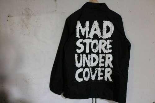 コーチジャケットの下北