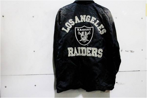 下北沢のコーチジャケット