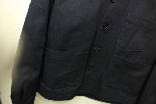 ジャケットのスウェット