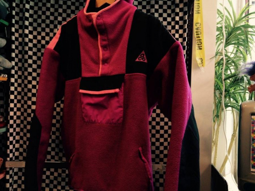 NIKEのラルフローレン