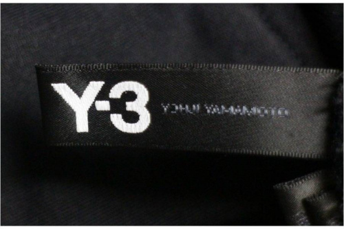 Y-3のYohji Yamamoto
