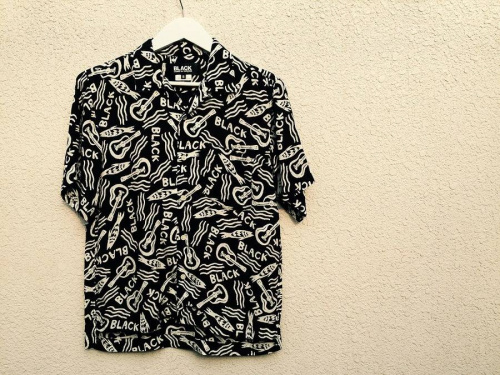 ブラックのギャルソン