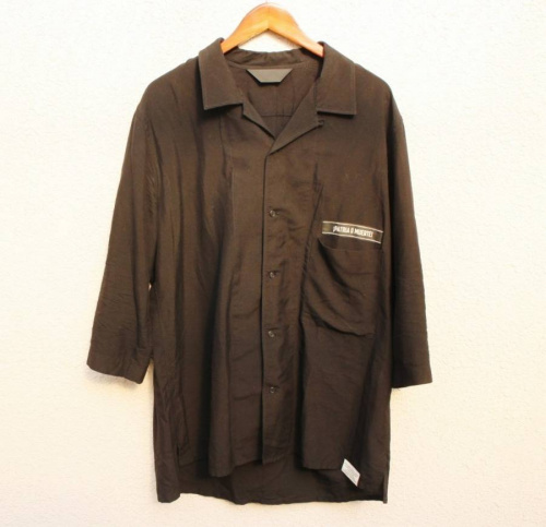 コモリのオーバーサイズ