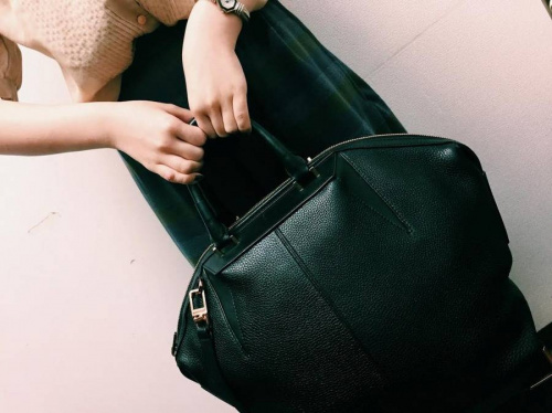 アレキサンダーワンのALEXANDER WANG