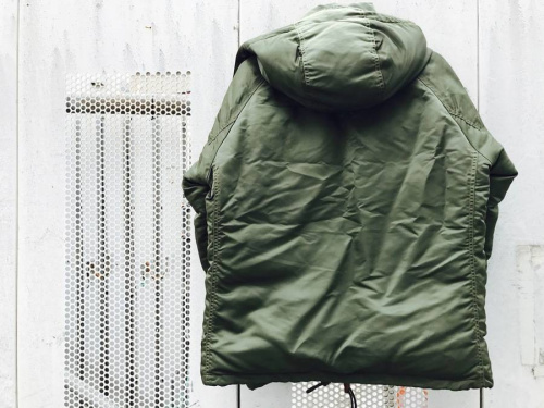 ダウンジャケットのZANTER