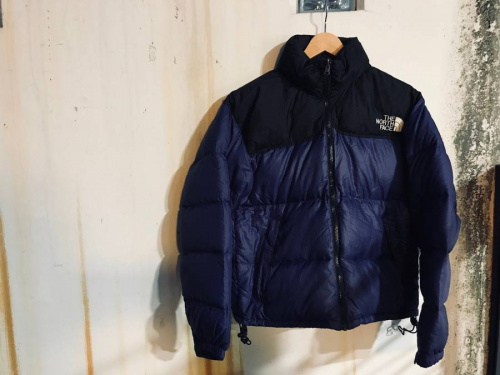 トップスのジャケット
