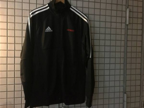 ゴーシャラブチンスキーのアディダス