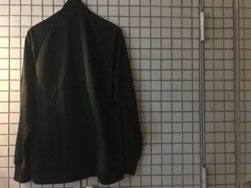 アディダスの下北沢