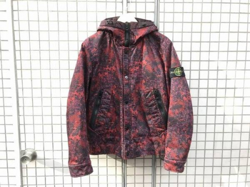 ストーンアイランドのジャケット