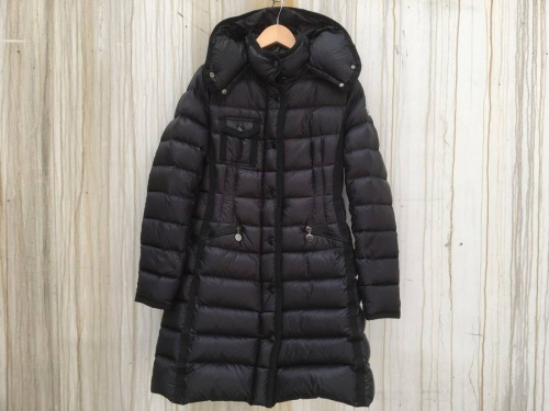 ラグジュアリーブランドのMONCLER