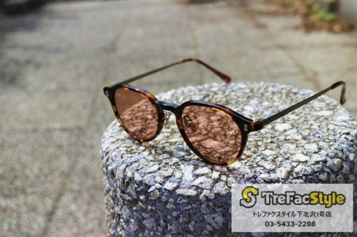 古着のサングラス