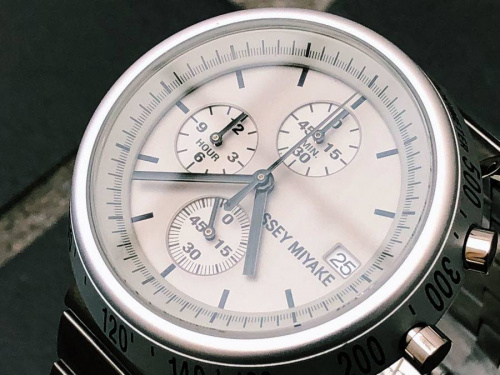 イッセイミヤケのW　TRAPEZOID