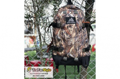 バックパックのアウトドア