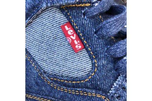NIKEのLevis