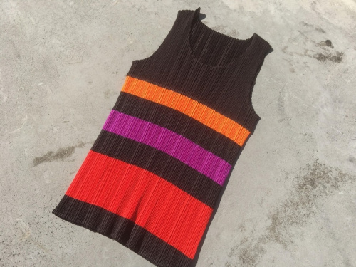 店舗からのお知らせのプリーツプリーズ