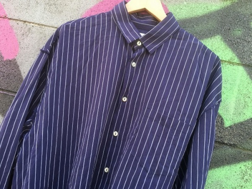 Nameのストライプシャツ