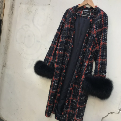 買取入荷のキャリアファッション