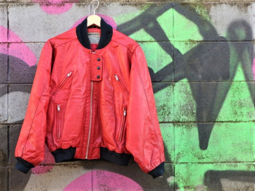 レアアイテムの山本寛斎