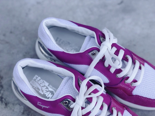 ラグジュアリーブランドの下北沢