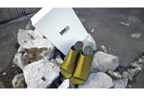 ラグジュアリーブランドの買取入荷