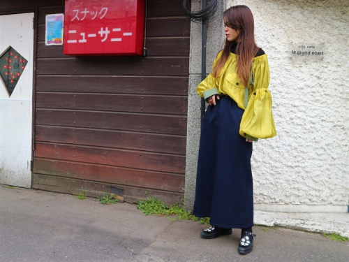 ラグジュアリーブランドのsacai