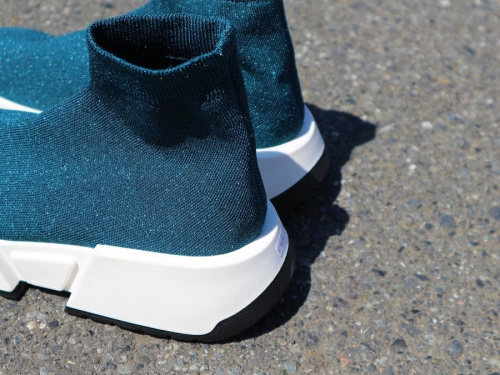 エムエムシックスのスニーカー