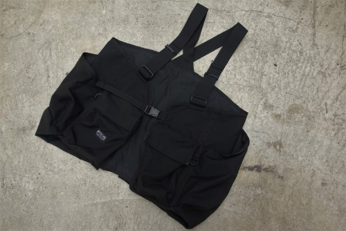 ストリートブランドのBATTLE LAKE